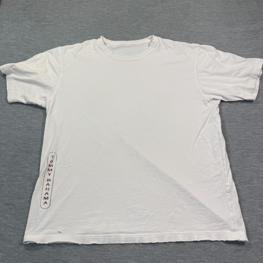 Tommy Bahama T-Shirt Men XXL‎ White Graphic Samurai Grill Master Y2K Chill Tee - Picture 2 of 7